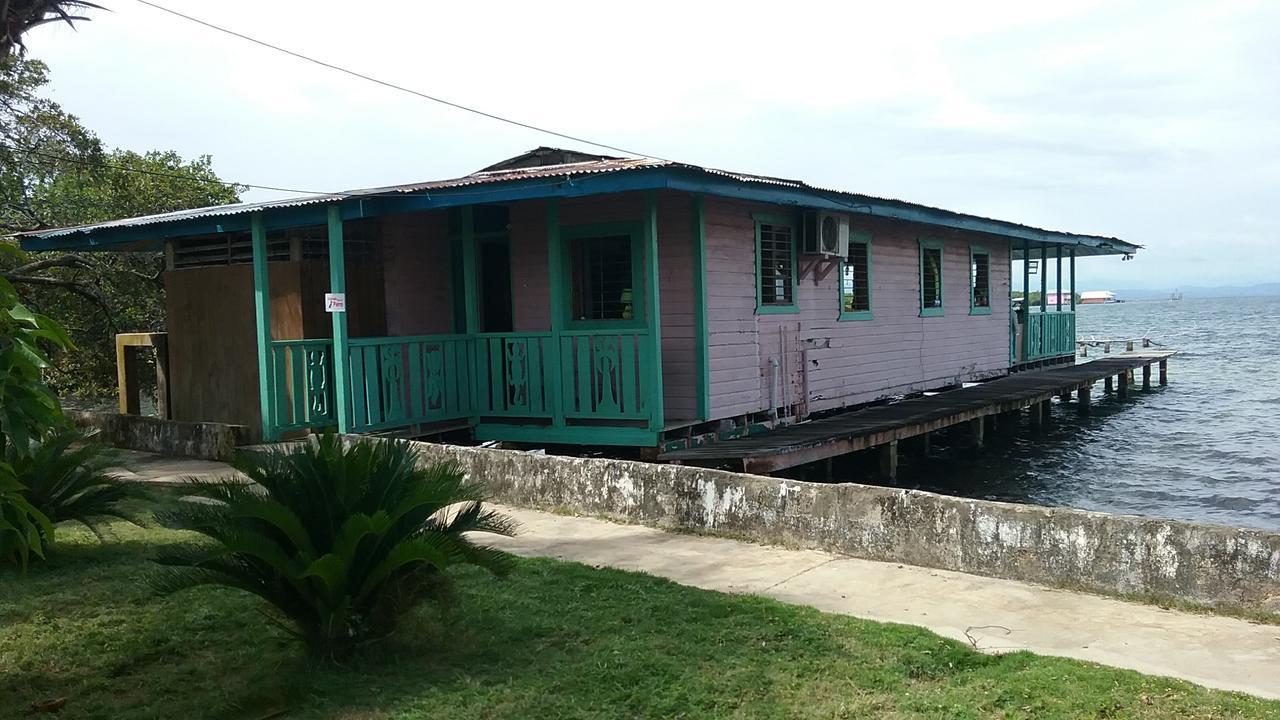 Karma On The Water Hotell Bocas del Toro Exteriör bild